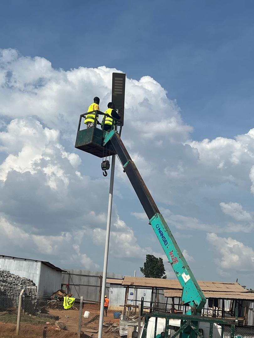 Solar streetlight installation